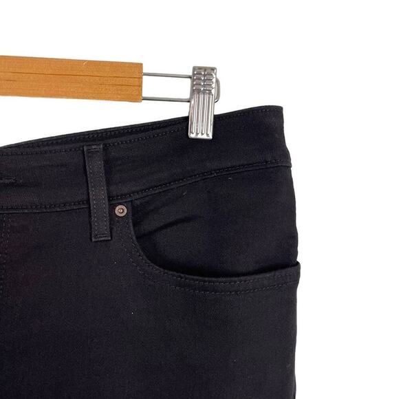 Levi's 711 Black Skinny Ankle Crop Ruffle Flare Hem Stretch Jeans Size 33 - Picture 3 of 16